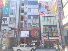 福岡天神店の道順5