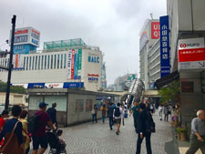 ストラッシュ新宿西口店の道順2