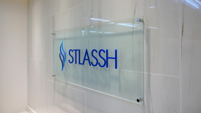 ストラッシュの口コミと店舗情報